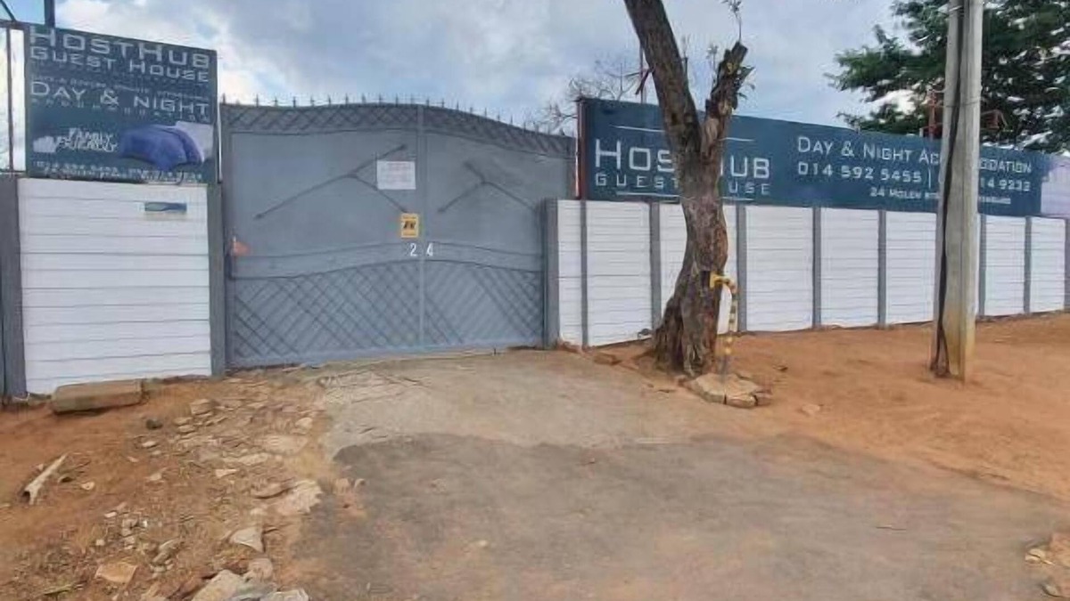 Rustenburg House | HostHub Guest House