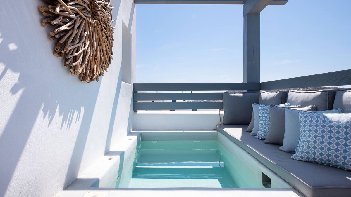 Xilokeratidi Apartment | Hosting Moments Flat with Private Mini Pool