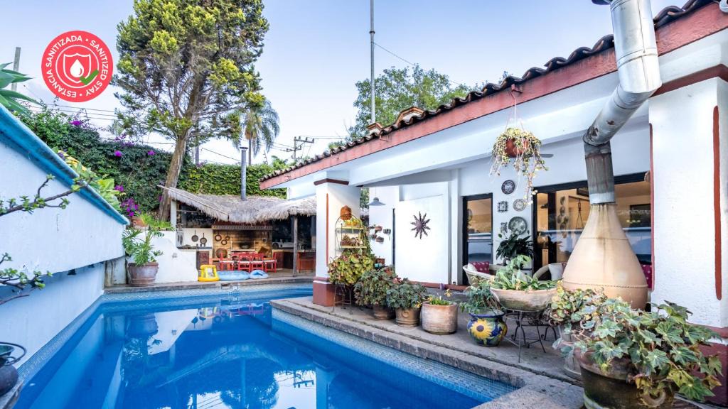 Rancho Cortes House | HostPal Casa La Glorieta