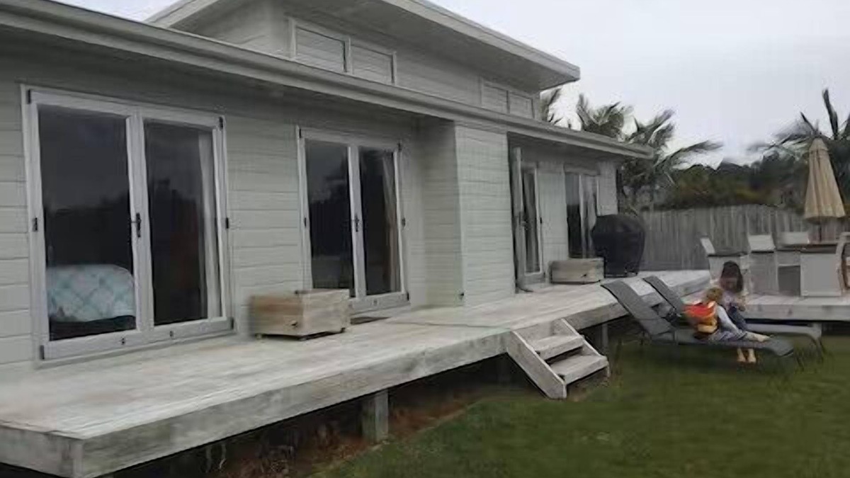 Cooks Beach House | Hosts on the Coast Lake Escape on Scott