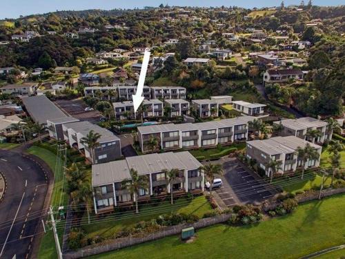 Whitianga Apartment | Hosts on the Coast Sizzle and Soleil