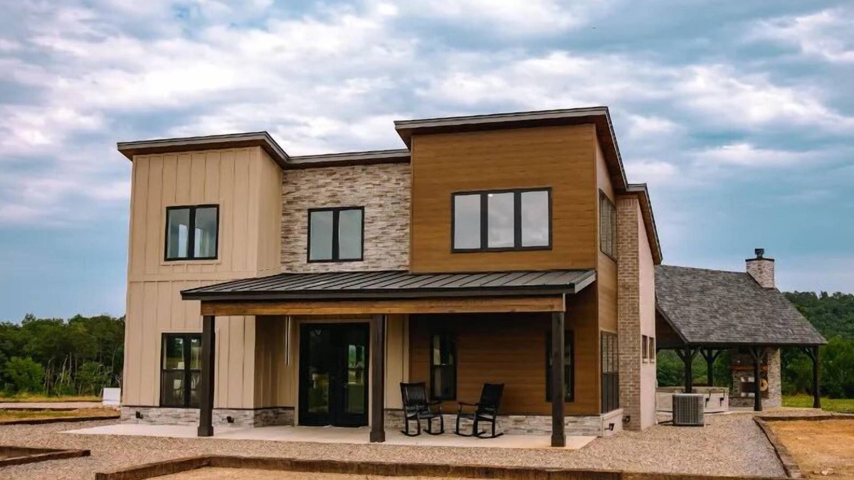 Pine Ridge House | Hot Tub- 75 Acres- Hollyview360-Lagom