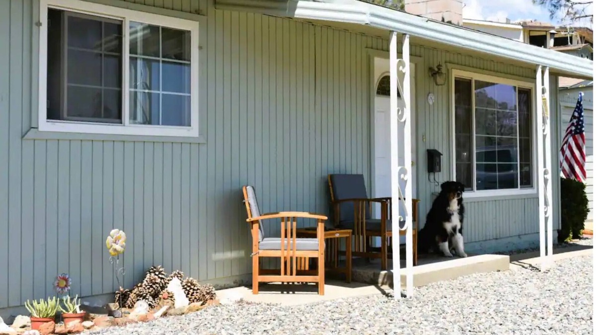 Wofford Heights House | Hot Tub Cabin With View