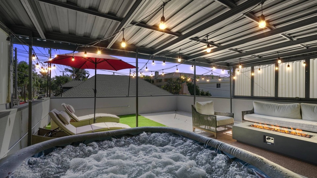 Alamitos Beach House | Hot Tub - EV Charger - Firepit - Spacious Garage!