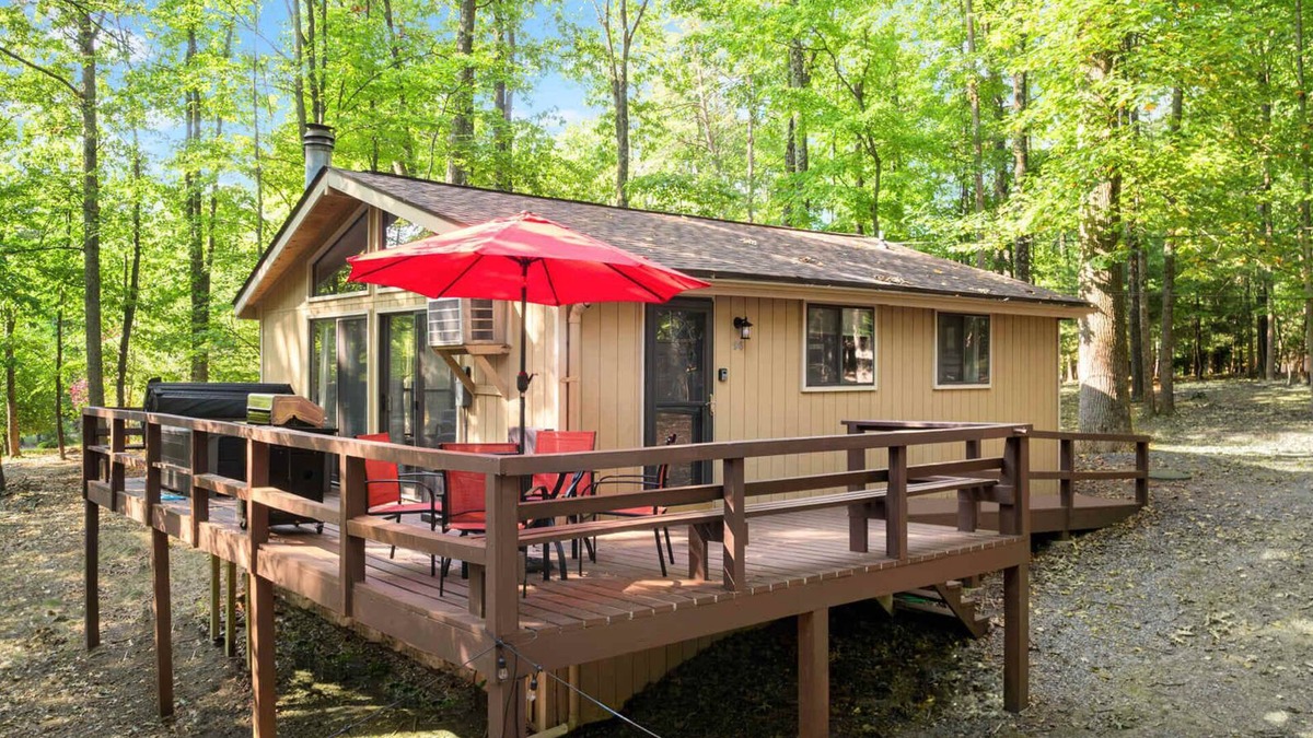 The Woods Ski Chalet | Hot Tub, Fire Pit, Deck, Grill w Resort Amenities