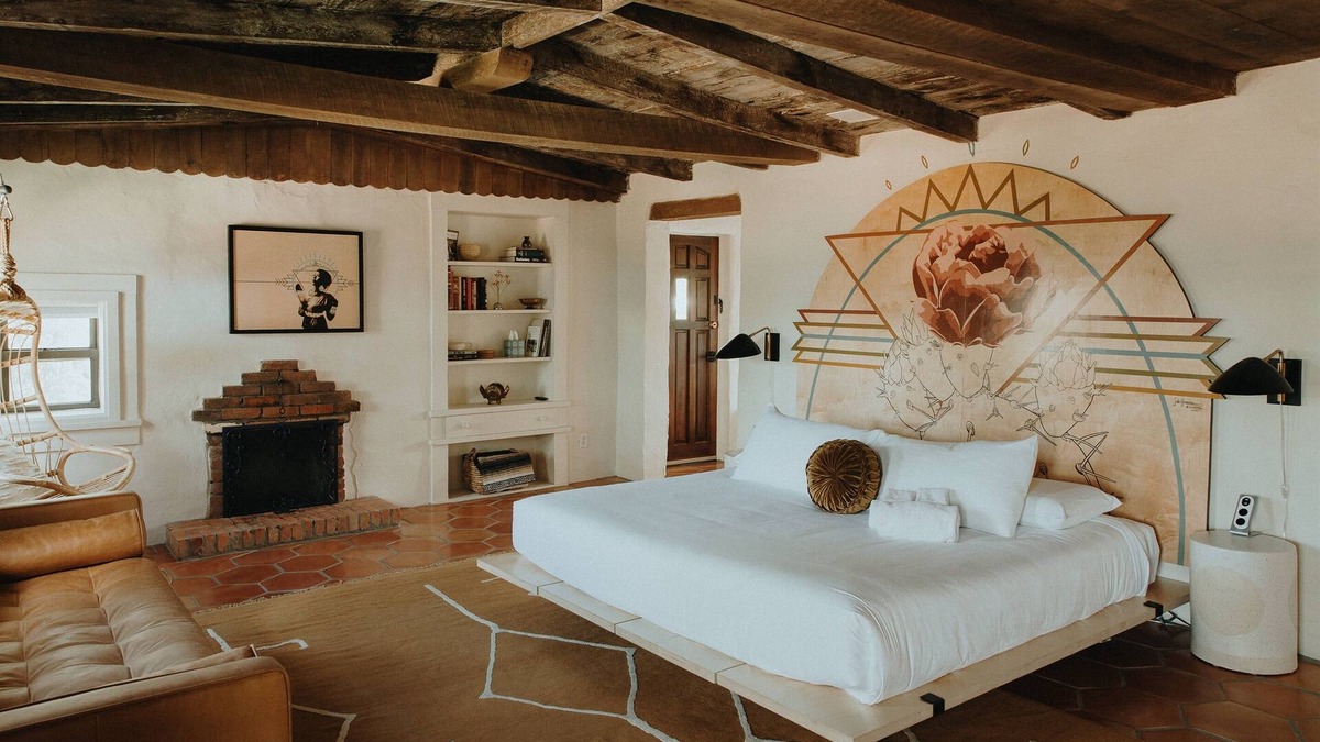 Old Town House | Hot Tub + Pool! Cactus Suite at The Desert Compass
