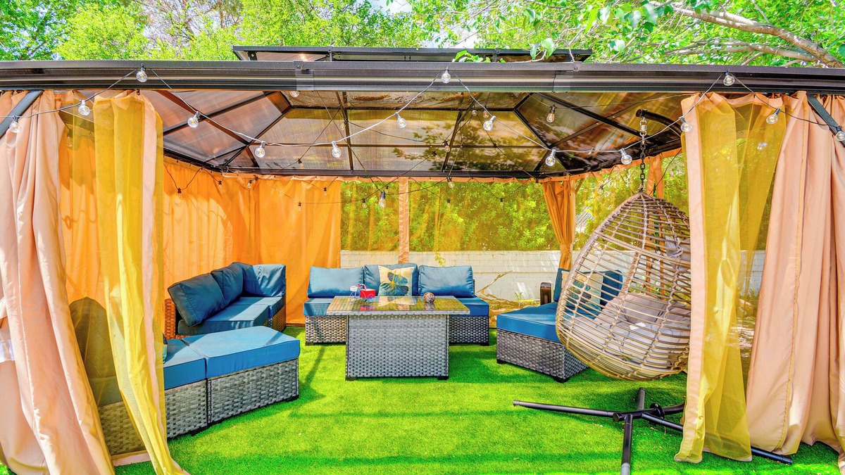 Prescott Country Club House | Hot Tub & Sauna: Dewey Getaway w/Community Perks