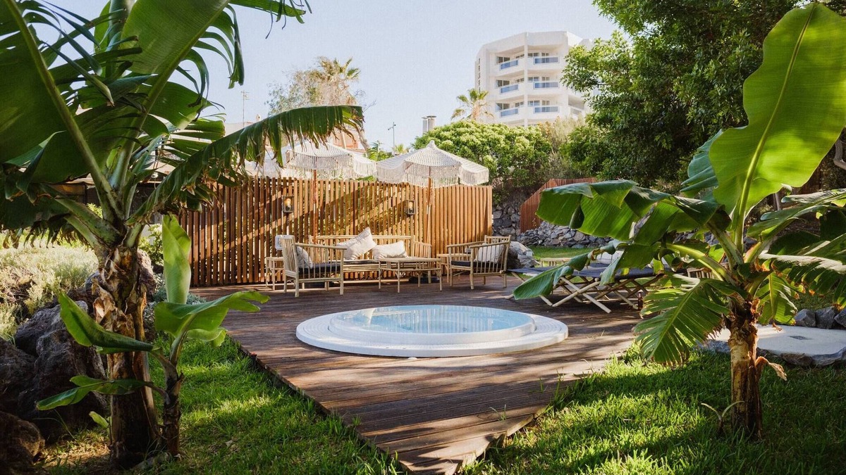 San Miguel de Abona Apartment | Hot Tub, sea, wifi pro, gas barbecue, garden, 11