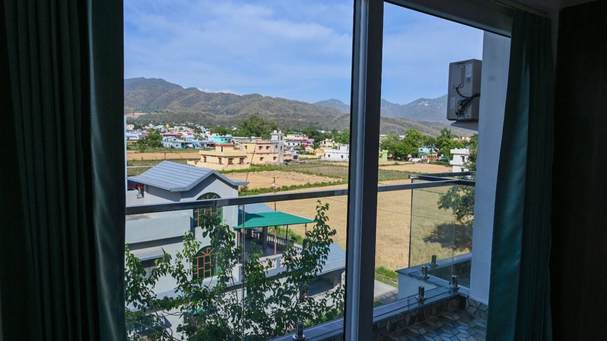 Rishikesh Hotel | Hotel 7 Heaven