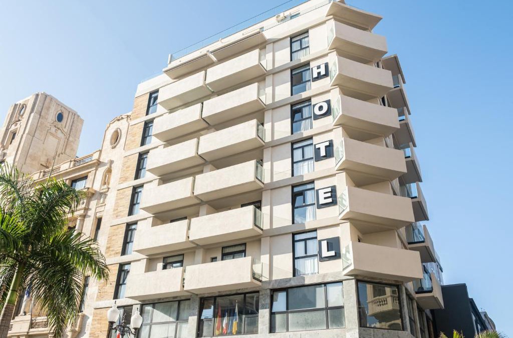 Santa Cruz de Tenerife Hotel | Hotel Adonis Capital