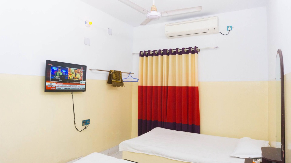 Dhaka Hotel | Hotel Al Sarwar - Deluxe Twin Room