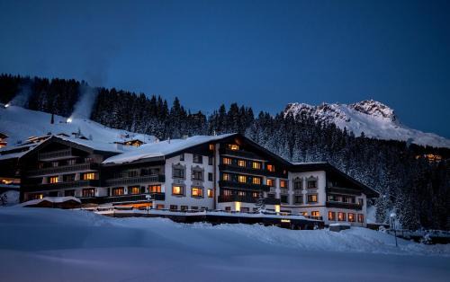 Lech am Arlberg Hotel | Hotel Almhof Schneider