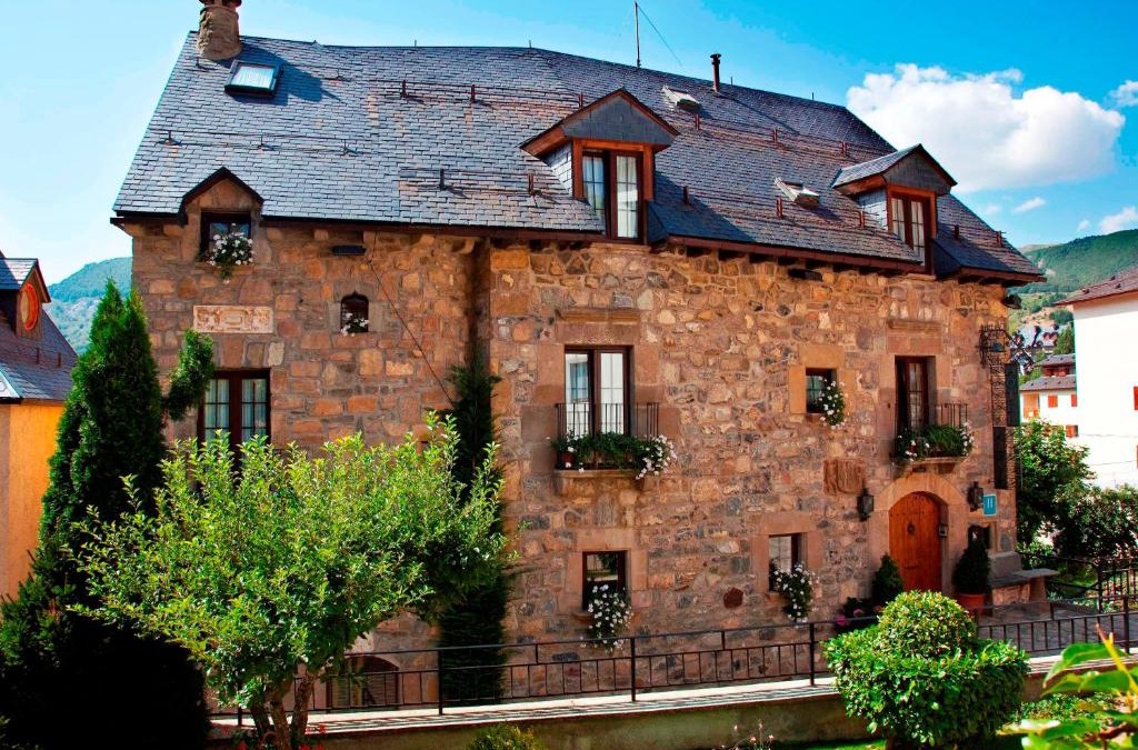 Sallent de Gallego Hotel | Hotel Almud