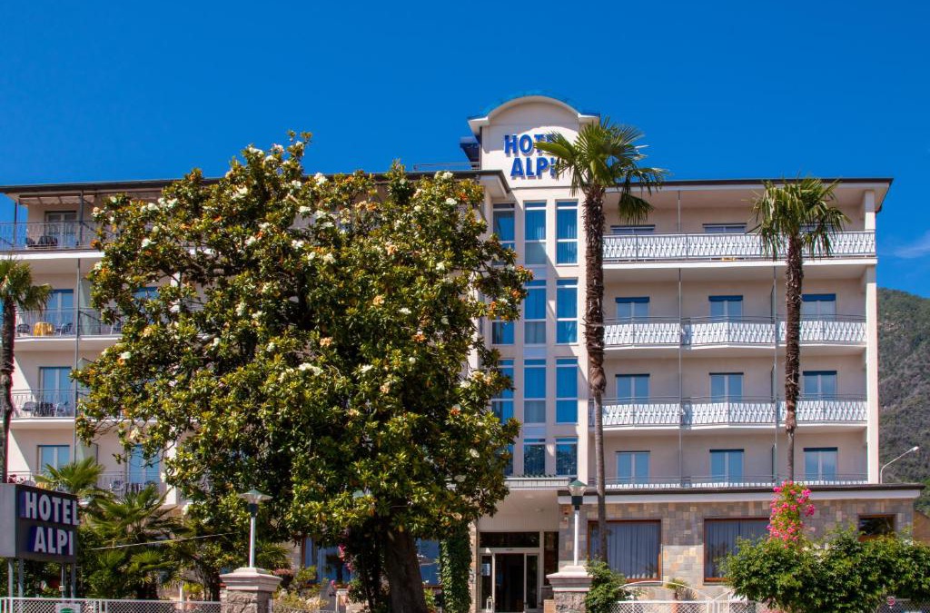Baveno Hotel | Hotel Alpi