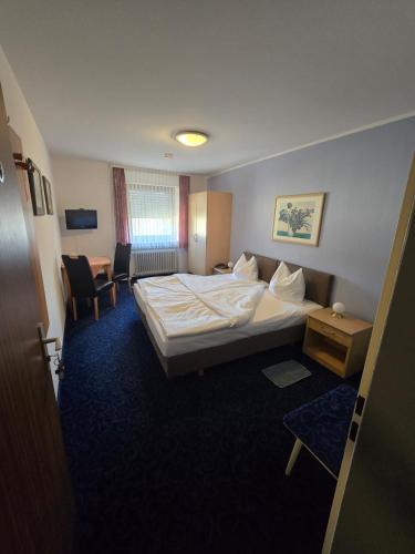 Neckarau Hotel | Hotel Alt Nürnberg