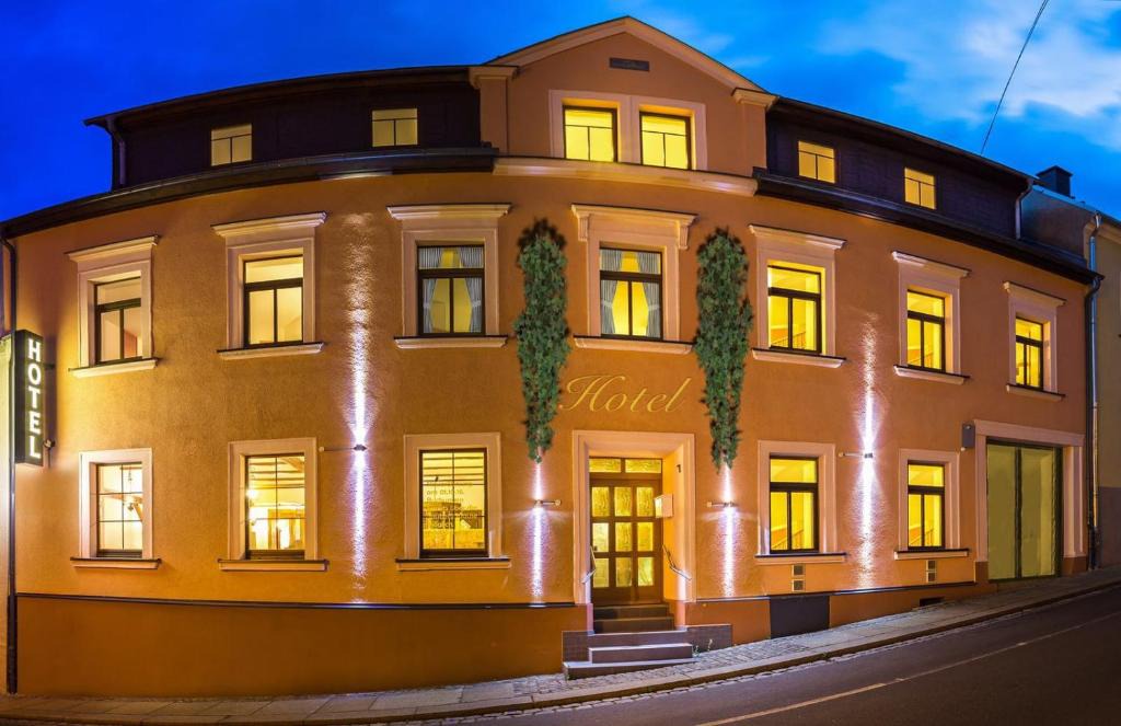 Ehrenfriedersdorf Hotel | Hotel Am Markt