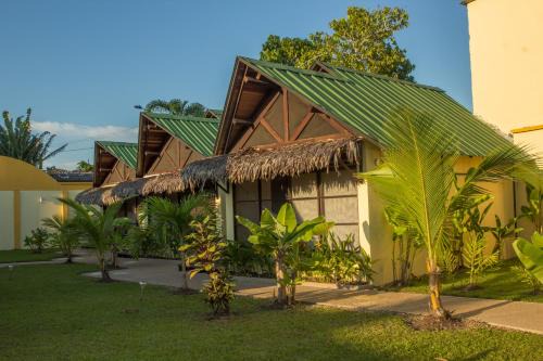 Leticia Cabin | Hotel Amazon Bed And Breakfast