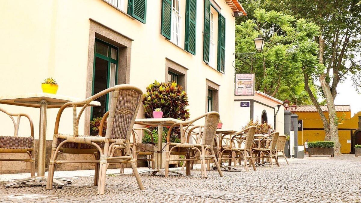Machico Hotel | Hotel Amparo