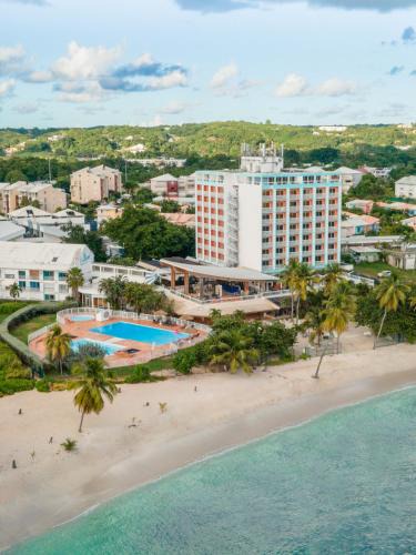 Pointe de la verdure Hotel | Hotel Arawak Beach Resort