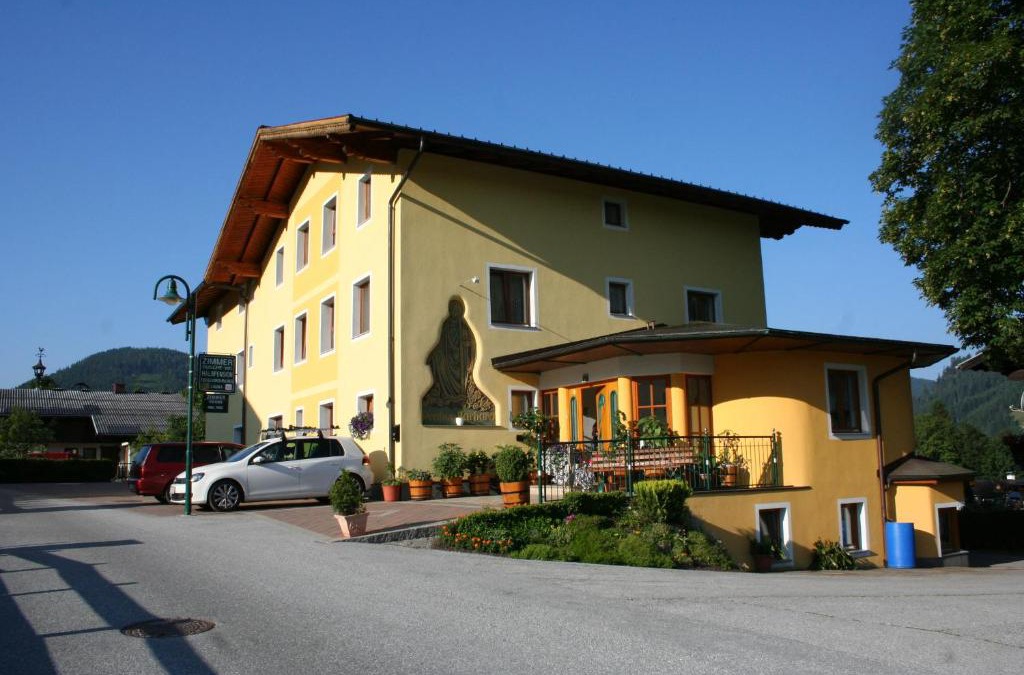 Sankt Martin am Tennengebirge House | Hotel Pension Barbara