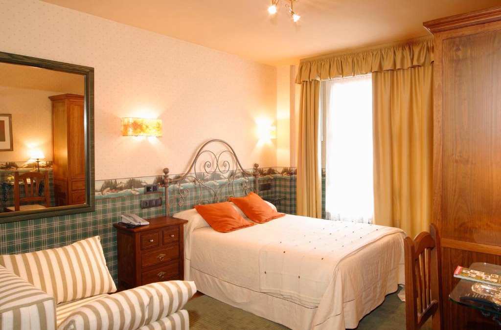 Villaviciosa Hotel | Hotel Avenida Real