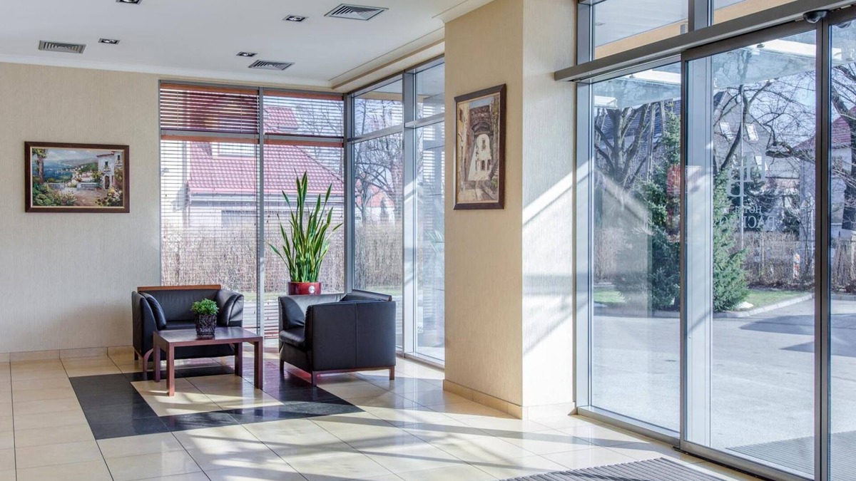 Krzyki Hotel | Hotel Bacero