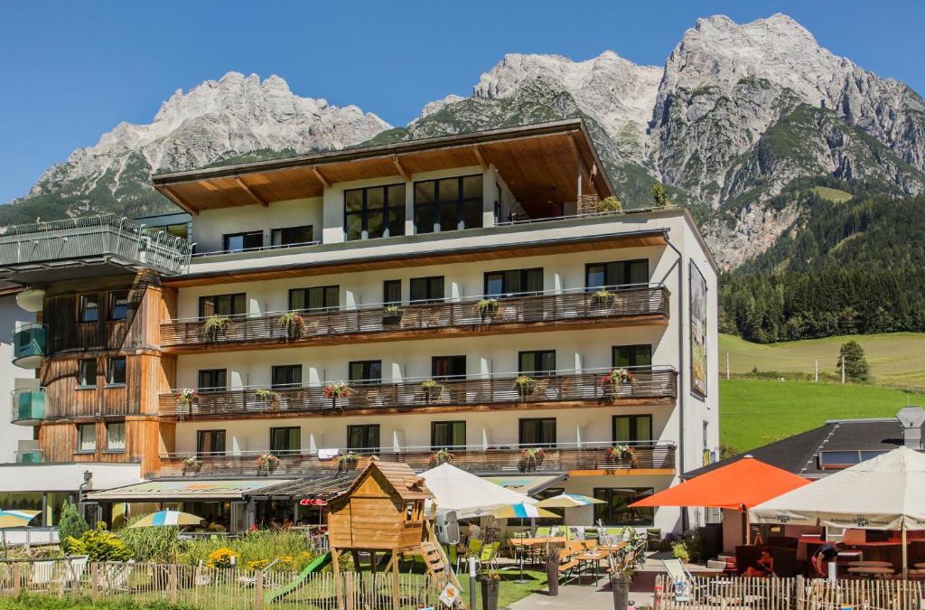 Leogang Hotel | Hotel Bacher Asitzstubn