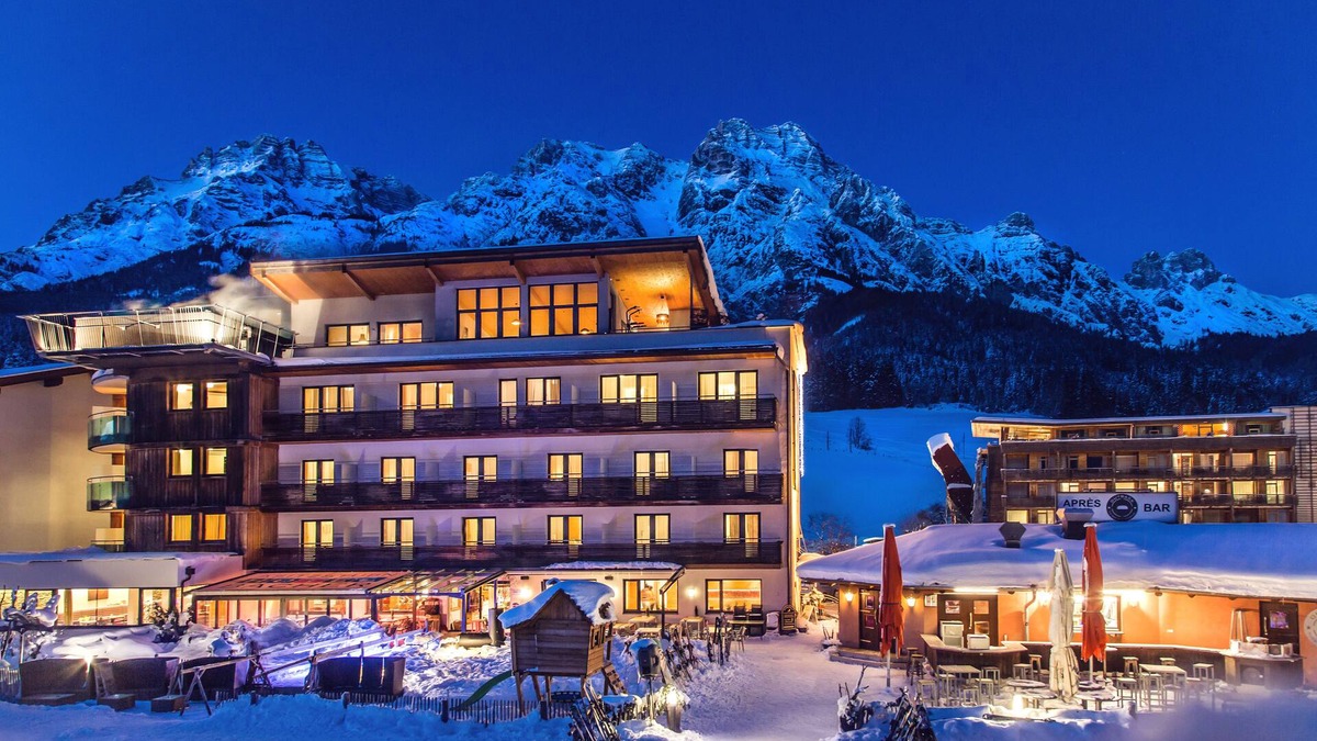 Leogang Hotel | Hotel Bacher Asitzstubn