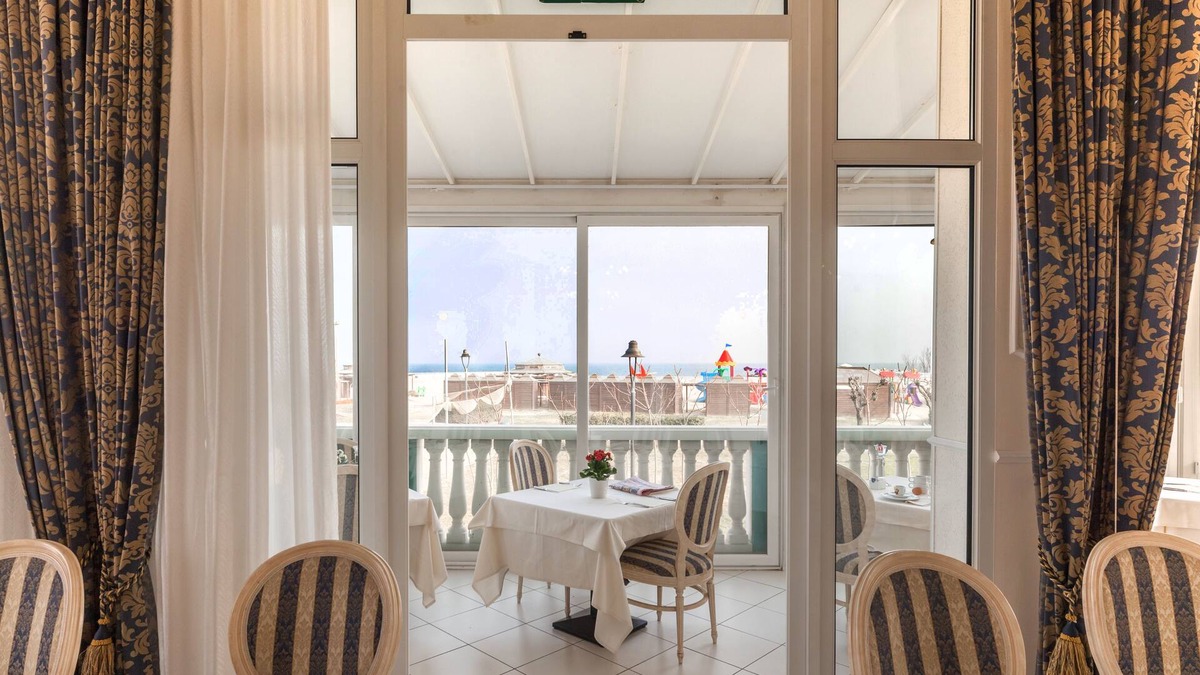 San Giuliano a Mare Hotel | Hotel Baia Imperiale & Spa