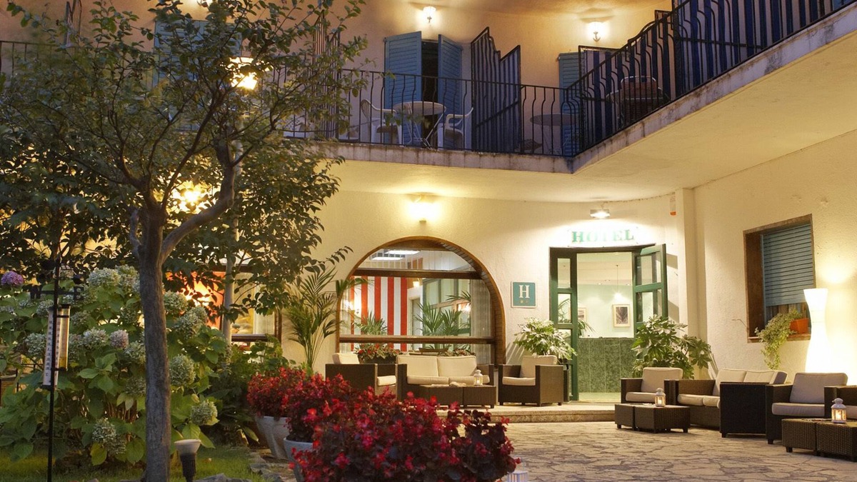 Platja d'Aro Hotel | Hotel Bell Repos