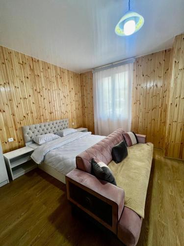 Khulo House | Hotel Beshumi