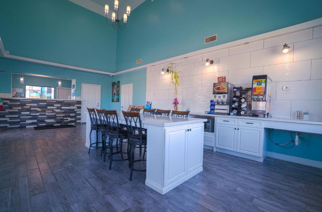 Clear Lake Shores Hotel | Hotel Bliss Kemah