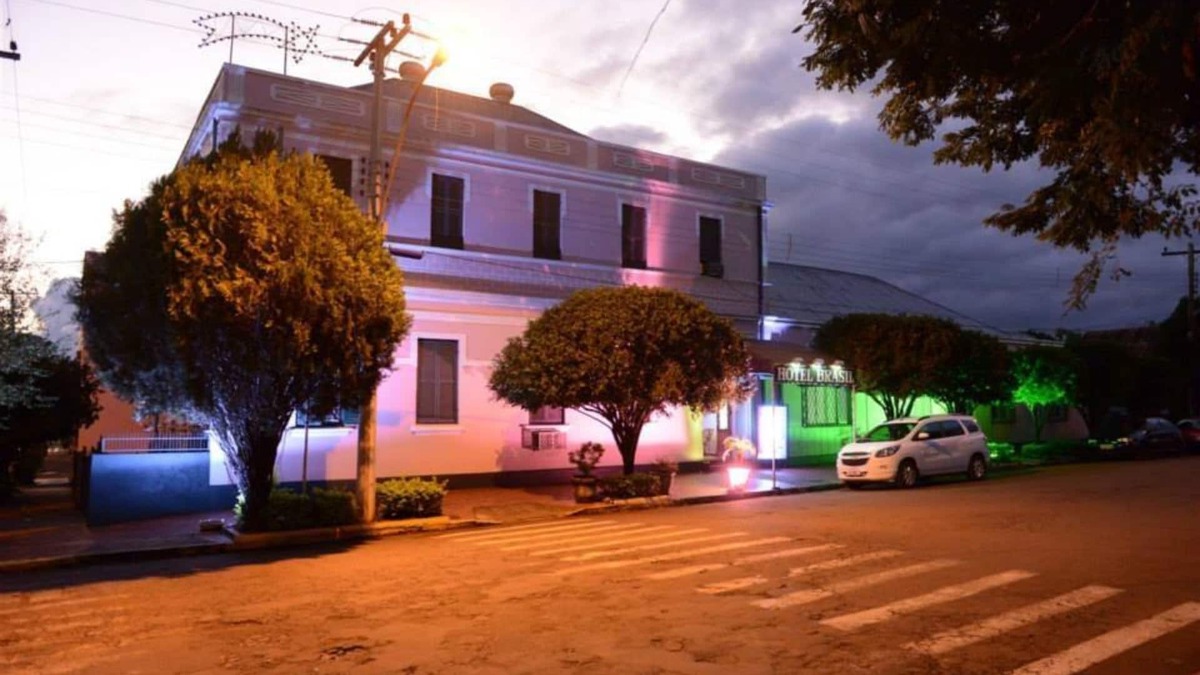 Cerro Largo Hotel | Hotel Brasil