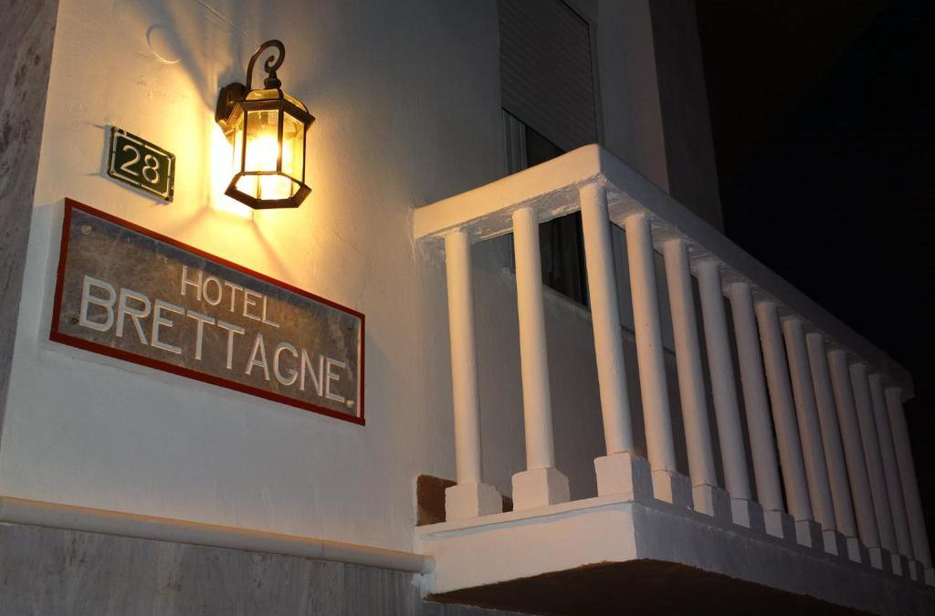 Loutraki-Agioi Theodoroi Hotel | Hotel Bretagne