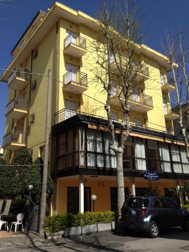 Rivabella Hotel | Hotel Busignani