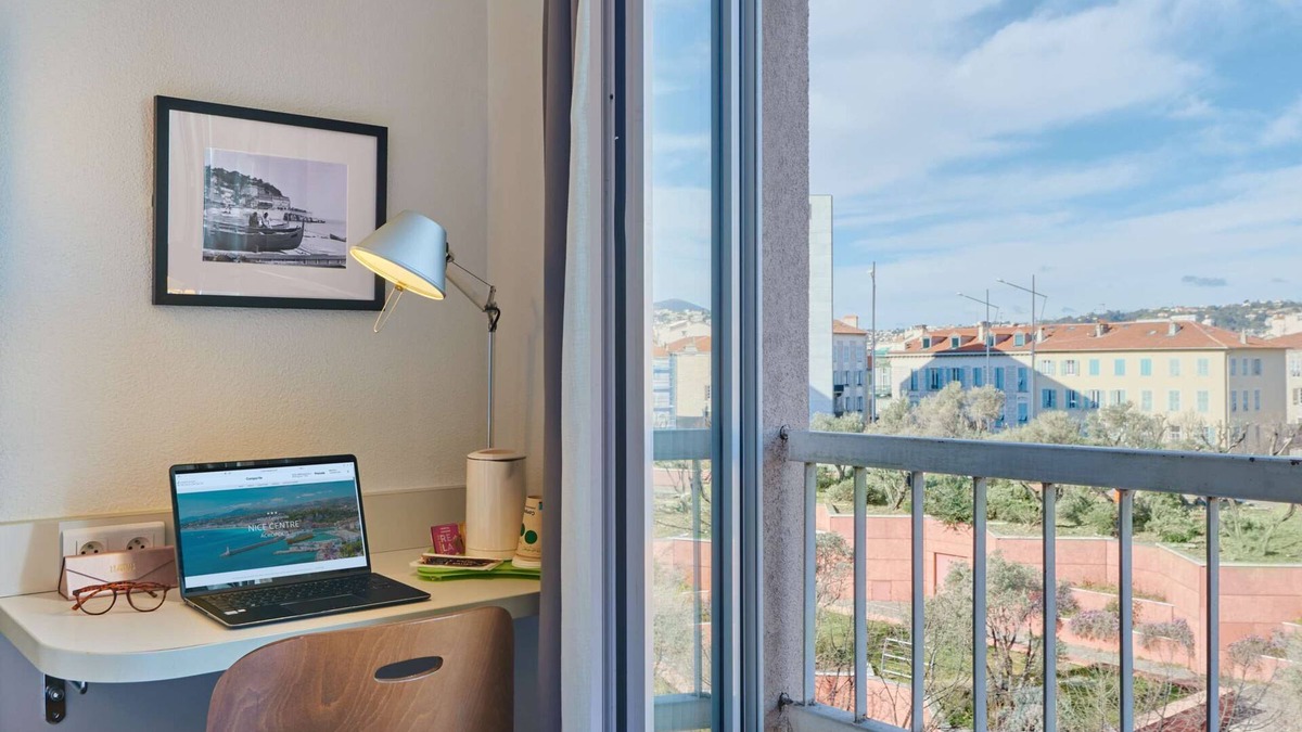Carabacel Hotel | Hotel Campanile Nice Centre - Acropolis