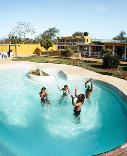 Punta Sur Hotel | Hotel Campestre Dorado SAI