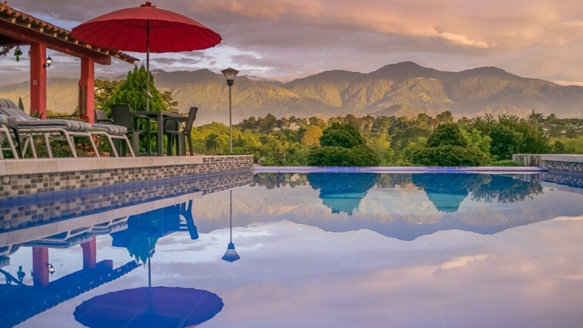Armenia Hotel | Hotel Campestre Solar De La Luna