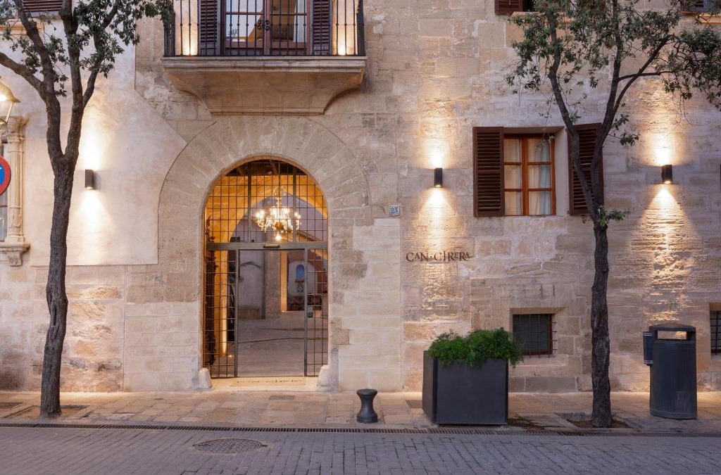 Old Town Hotel | Hotel Can Cirera