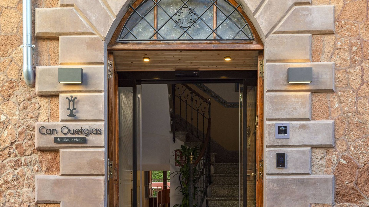 El Terreno Hotel | Hotel Can Quetglas - Adults Only +16