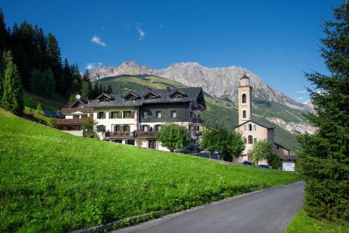 San Carlo Hotel | Hotel Cardo