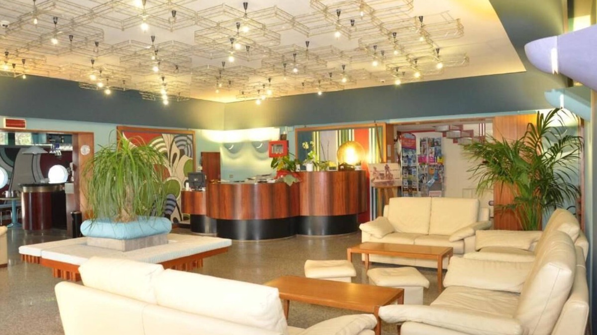 Rivabella Hotel | Hotel Carol