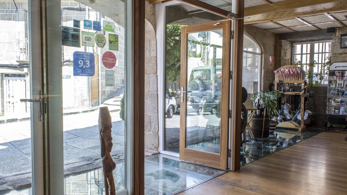 Castro Caldelas Hotel | Hotel Casa de Caldelas