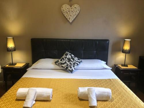 Zona XLIV La Pisana Hotel | Hotel Casale dei Massimi