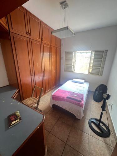 Boa Esperanca House | Hotel Ceres 12 - QUARTO COM VENTILADOR