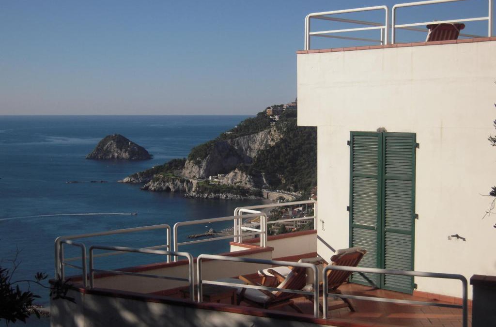 Bergeggi Hotel | Hotel Claudio