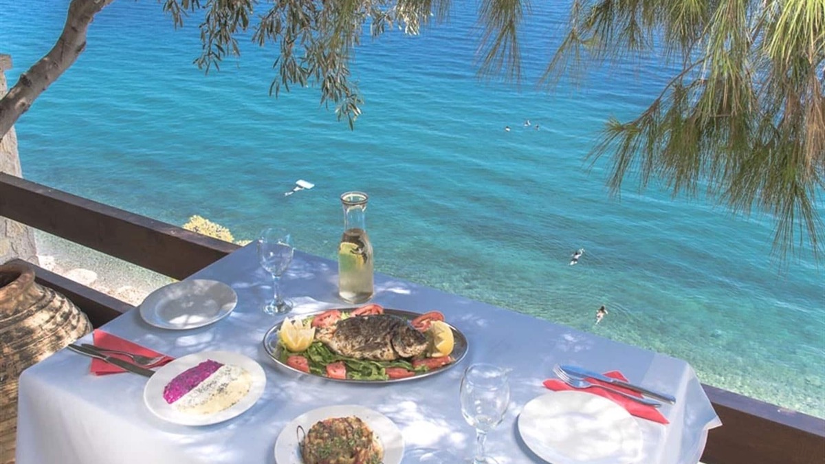 Bralos Hotel | Hotel Cokkinis