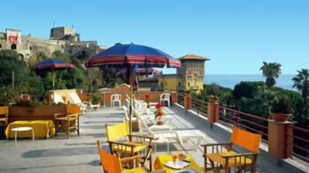 Finale Ligure Hotel | Hotel Colibrì