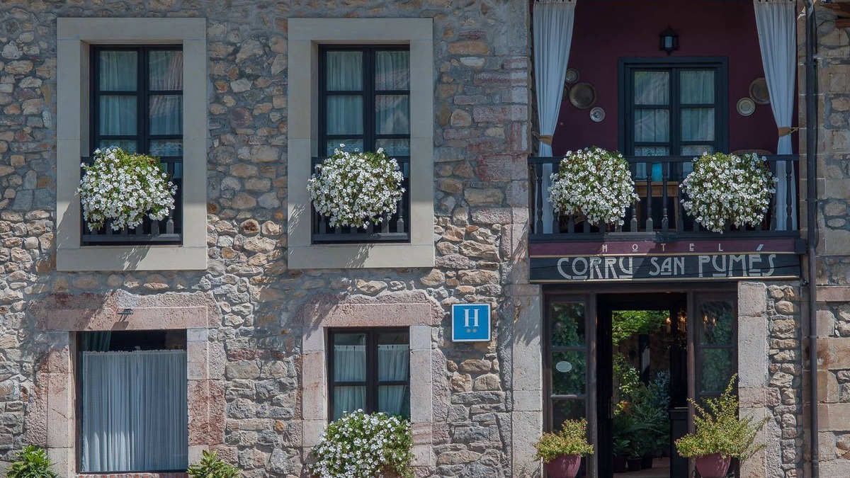 Mestas de Con Hotel | Hotel Corru San Pumés