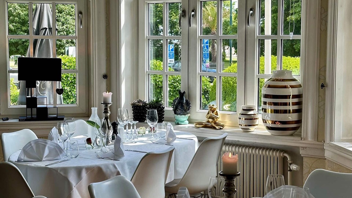 Trelleborg Hotel | Hotel Dannegården Trelleborg